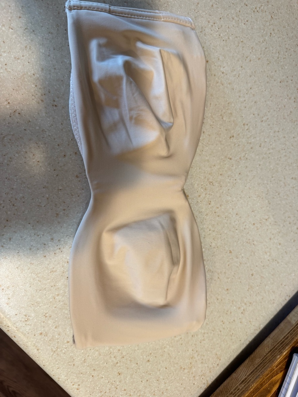 Strapless Bandeau Bra - Nude